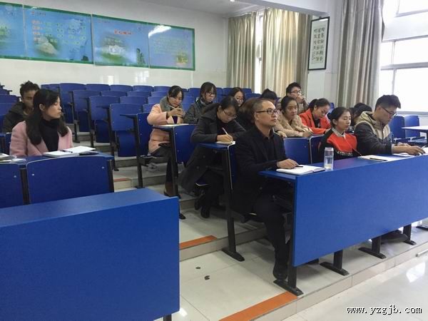 三江学院美术学院张五力院长来公道中学讲学 三江学院美术学院张五力院长来公道中学讲学